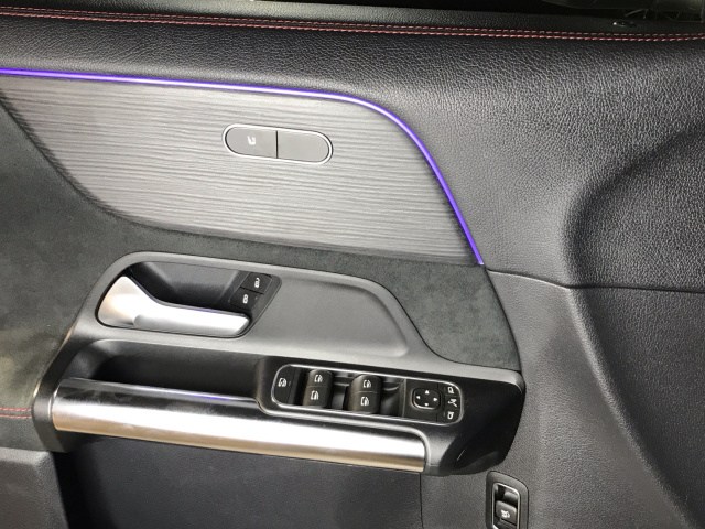 MERCEDES-BENZ EQA 250 AMG Line en Adarsa Norte - Foto 19