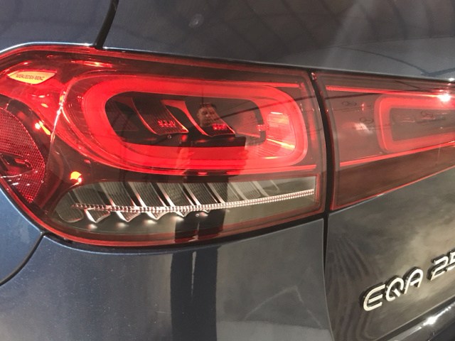 MERCEDES-BENZ EQA 250 AMG Line en Adarsa Norte - Foto 20