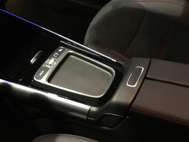 MERCEDES-BENZ Clase GLA 200 en Adarsa Norte - Foto 16