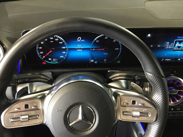MERCEDES-BENZ EQB 250 en Adarsa Norte - Foto 9