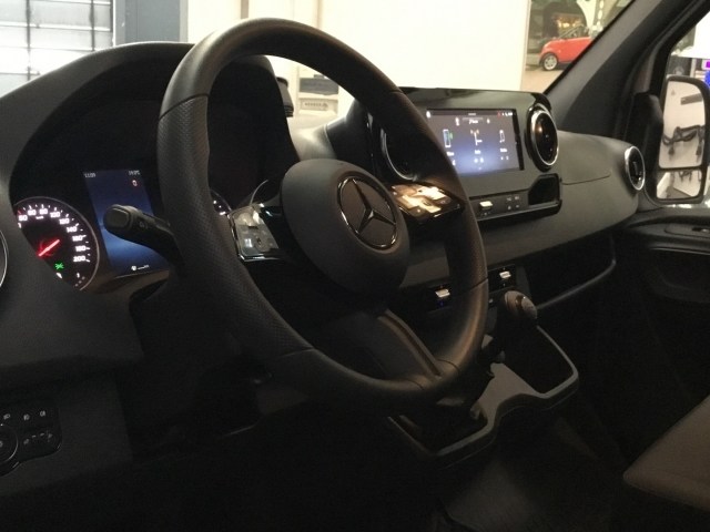 MERCEDES-BENZ SPRINTER Nuevo Sprinter 311 CDI Furgón PRO Medio en Adarsa Norte - Foto 7