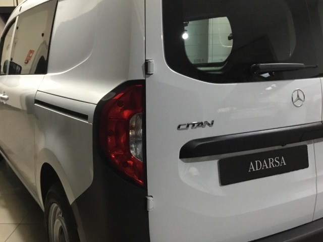 MERCEDES-BENZ CITAN Citan 112 CDI Furgón Largo en Adarsa Norte - Foto 11